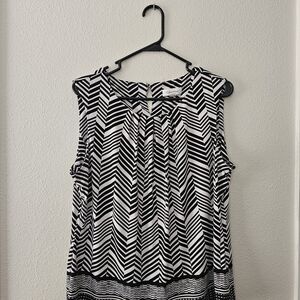 CALVIN KLEIN Chevron Black & White Sleeveless Top